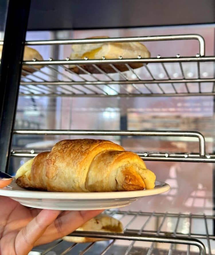 CROISSANT FROMAGE