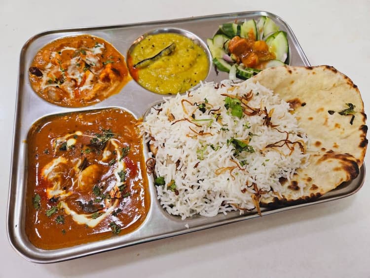 Mumbai Prawn Thali