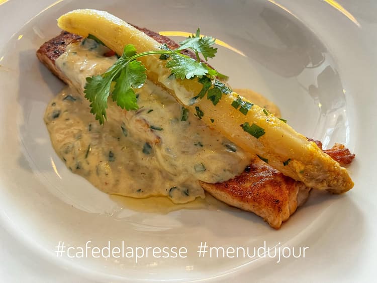 FRESH GRILLED SALMON