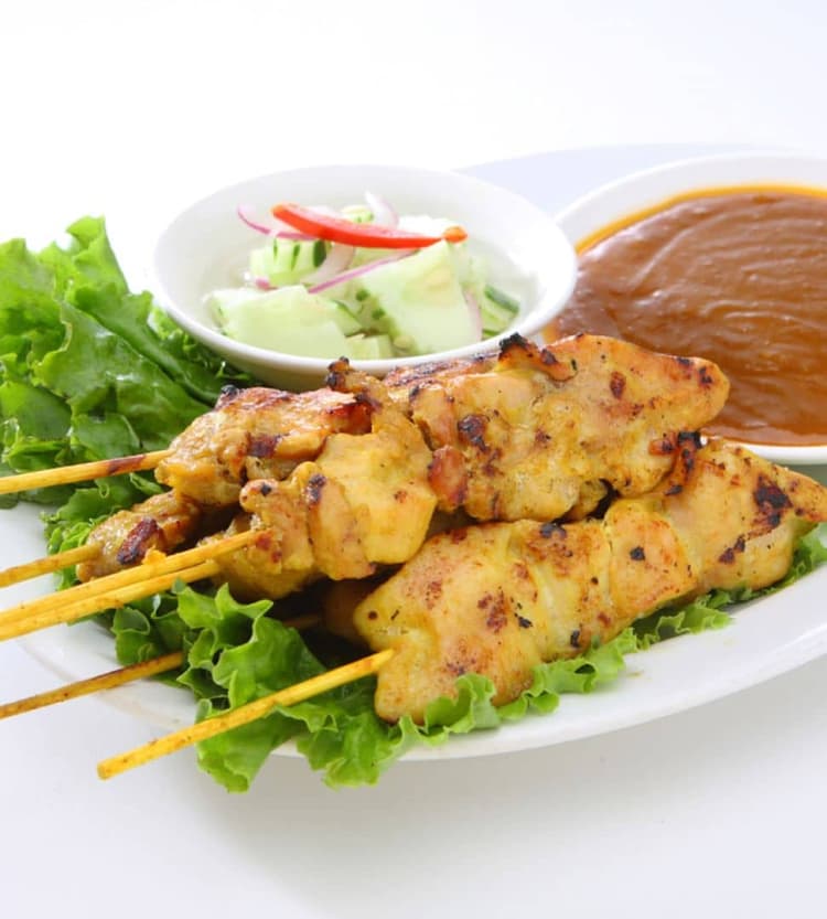 Thai Chicken Satay ( 4 pcs )