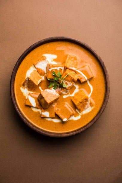 Naan + Paneer Makhani