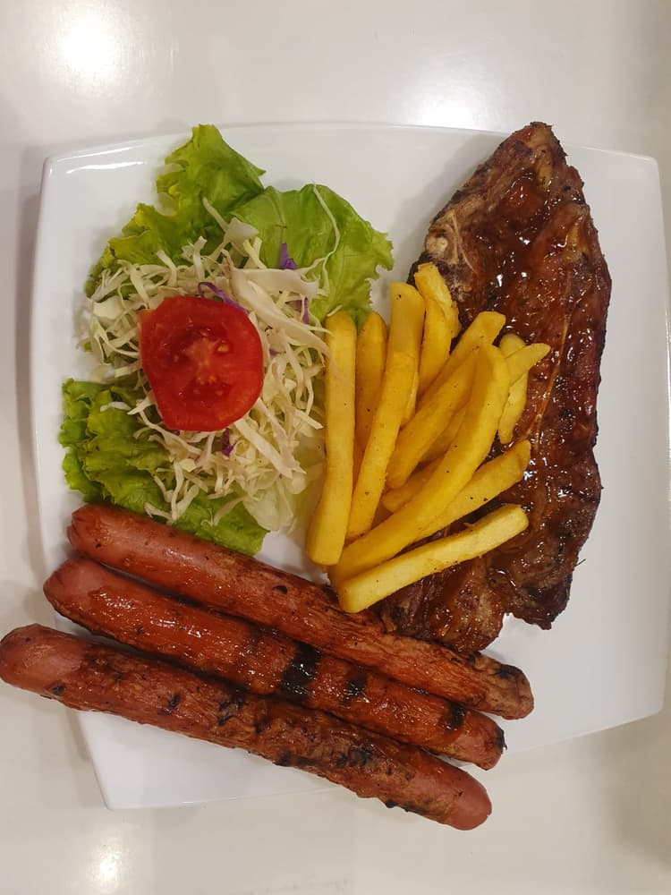 Combo volaille, saucisse & agneau