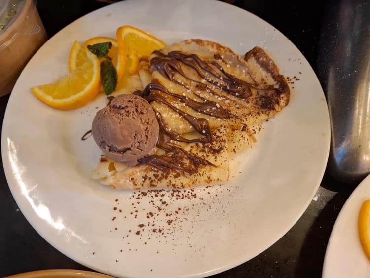 Pancake With Nutella
