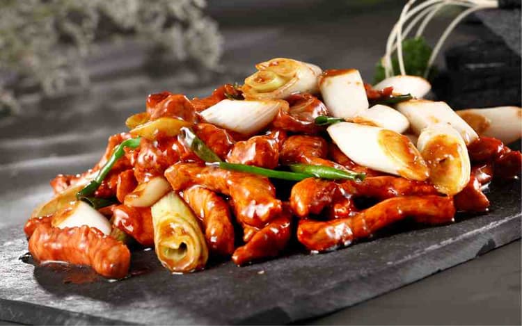 Stirfried Beef With Scallions