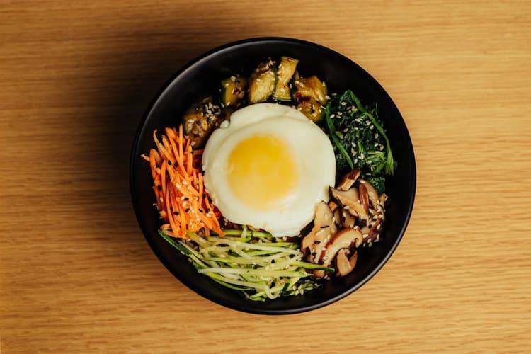 Bibimbap (Veg) + Egg