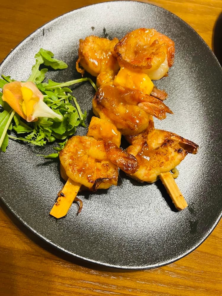 Brochette Crevettes, sauce Miso Yuzu