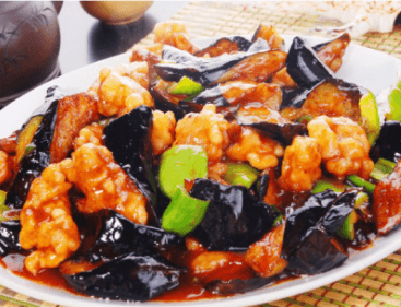 Braised eggplant with  diced pork