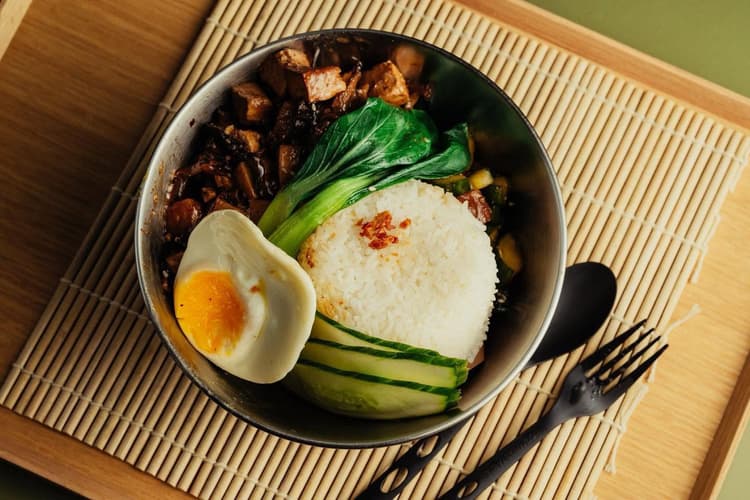Tofu Rice (Veg) + Egg