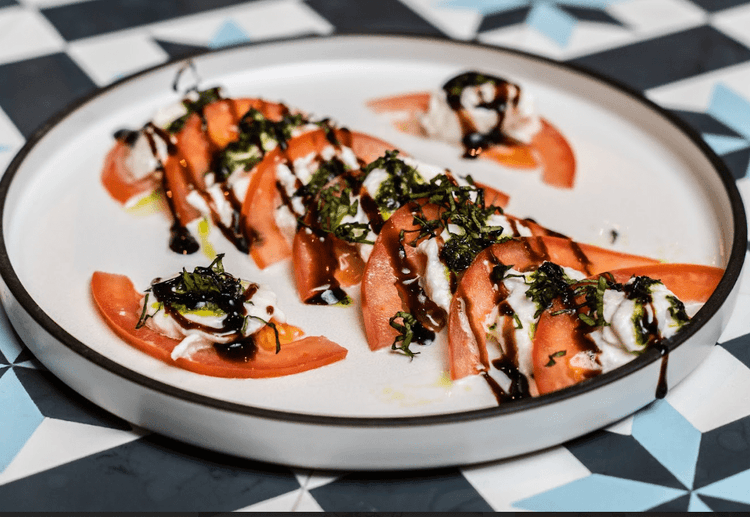 Salade Caprese / Caprese Salad