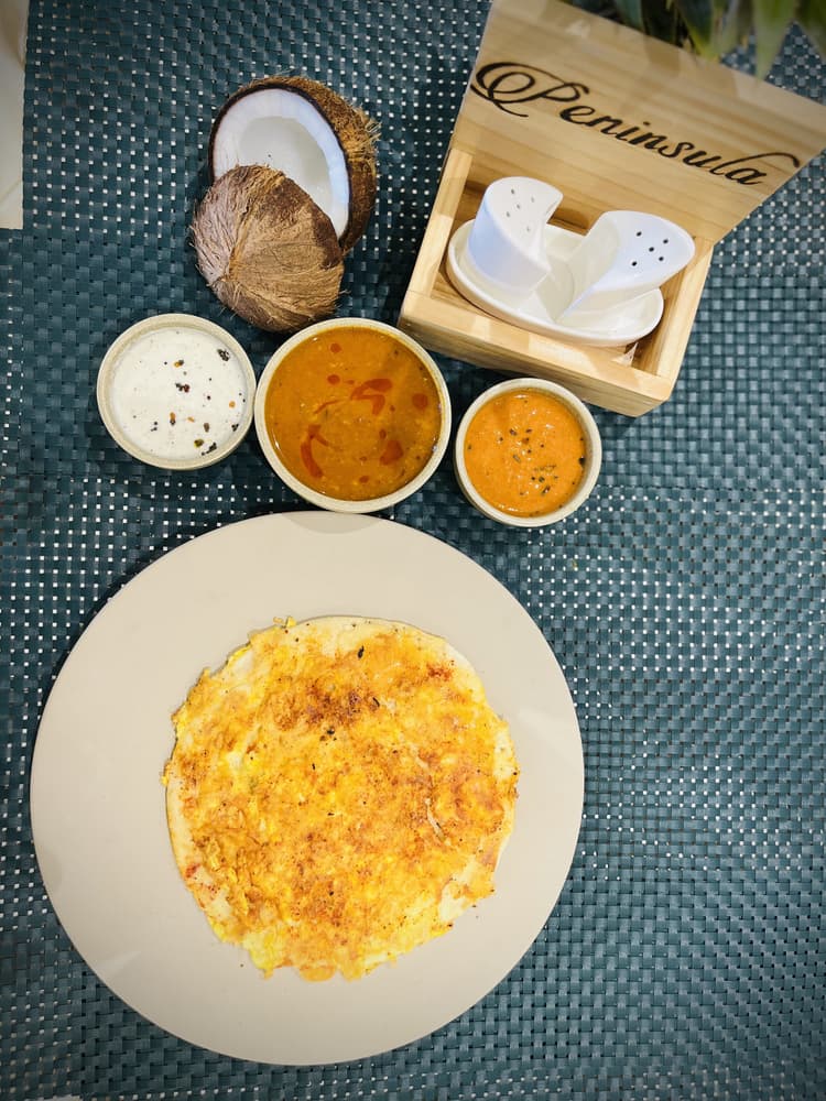 Egg Cheese & Paprika Uttapam