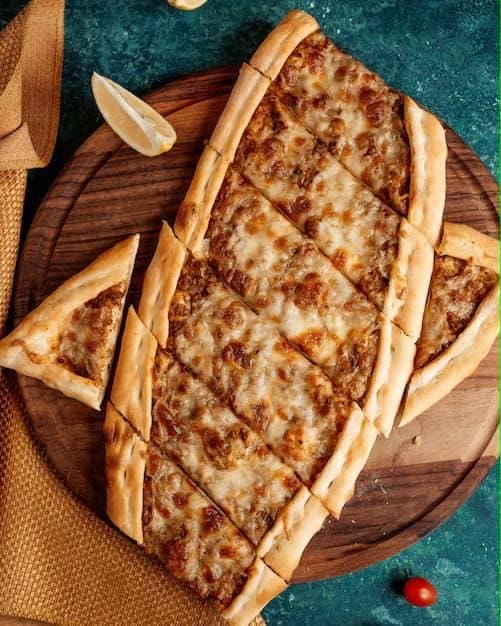 Minced Beef Pide
