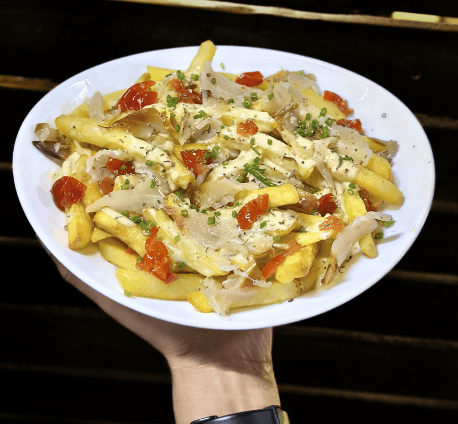 MARLIN & CHEESE MELT FRIES