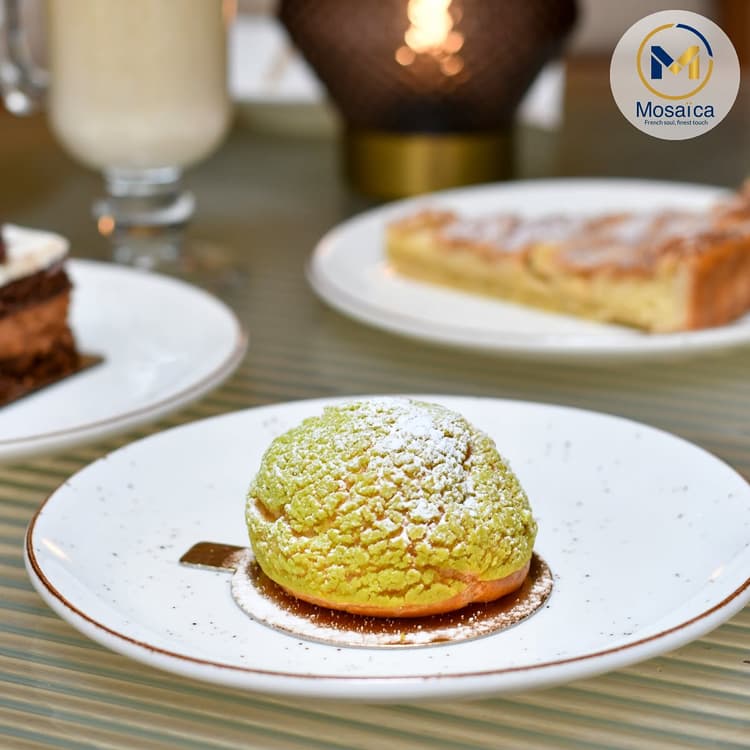 Choux Pistache