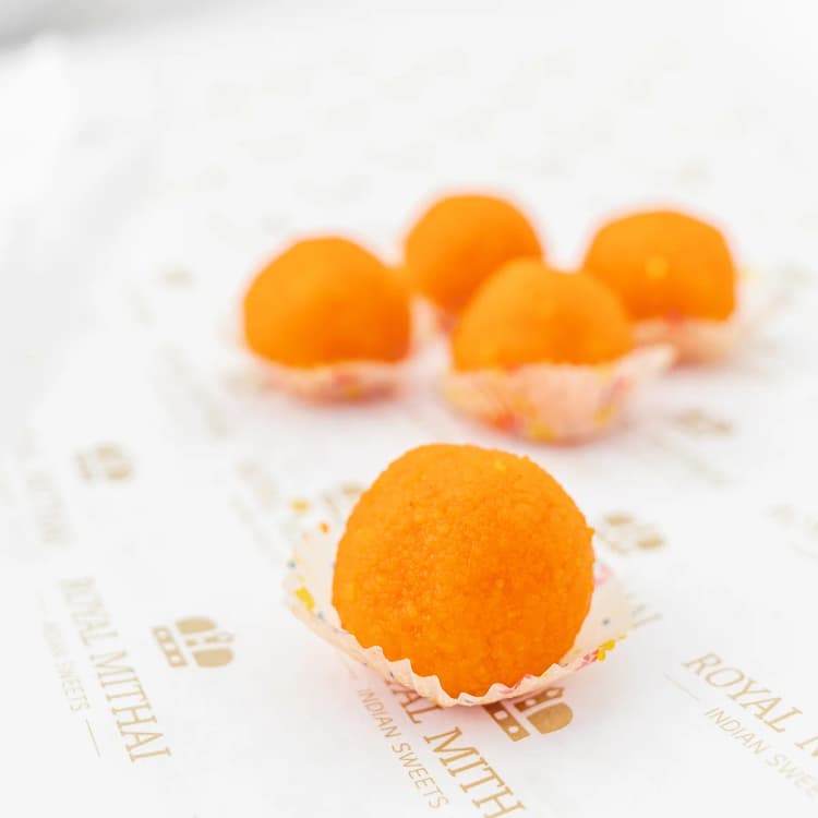 Kanpuri Ladoo