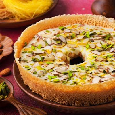 Ghewar Malai