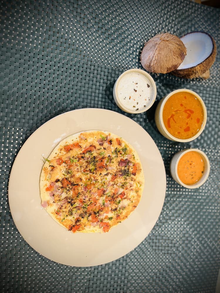 Masala Coriander Uttapam