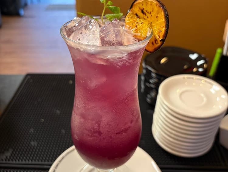 Butterfly Pea Lemonade