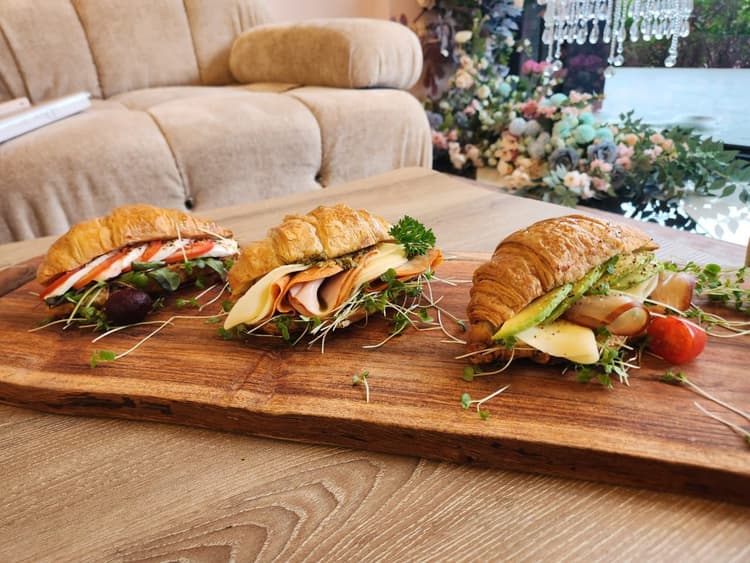 Veg Croissant