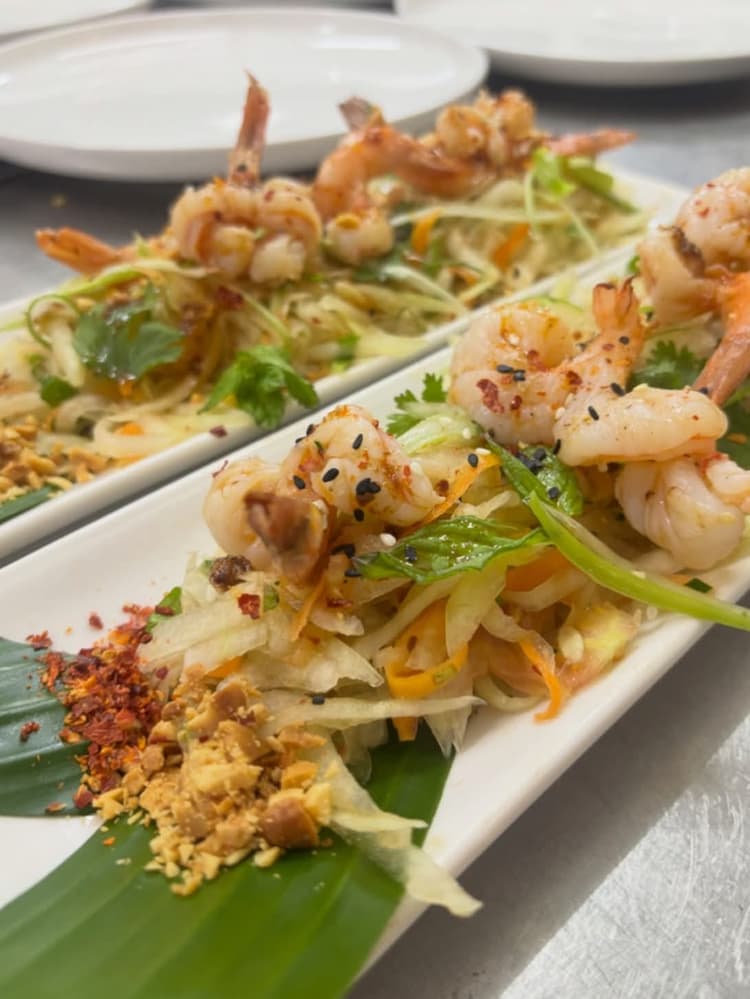 Papaya Salad with Shrimps