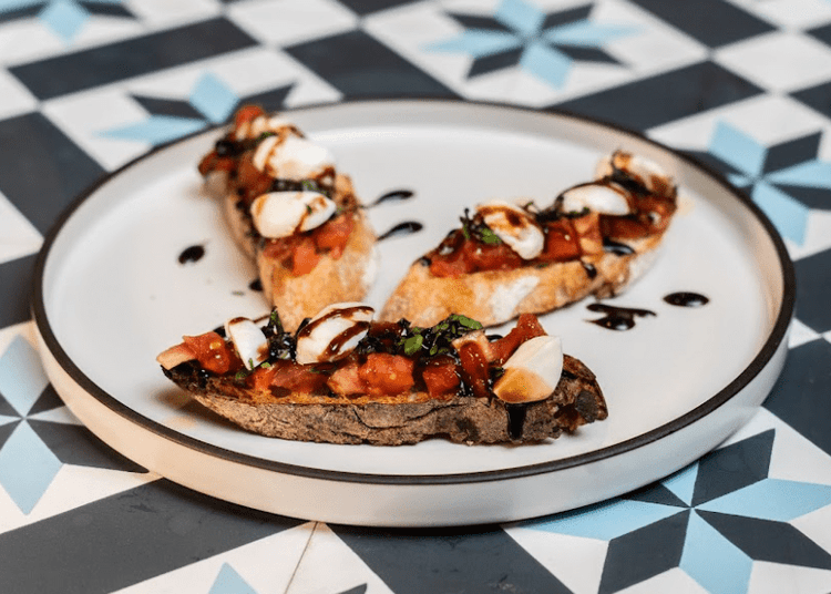 Bruschetta al pomodoro