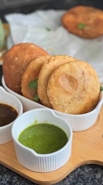 Daal Ki Kachori