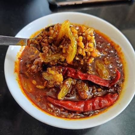 Methi Kishmish Ki Sabji