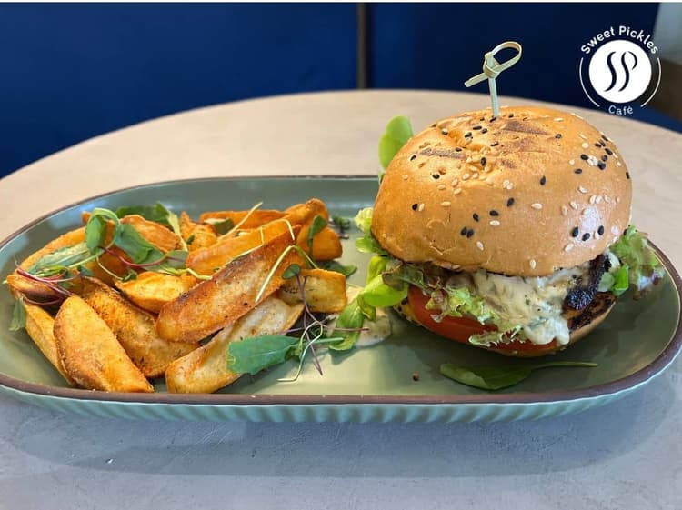 Gourmet Chicken Burger