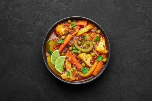 Naan + Mix Veg Curry