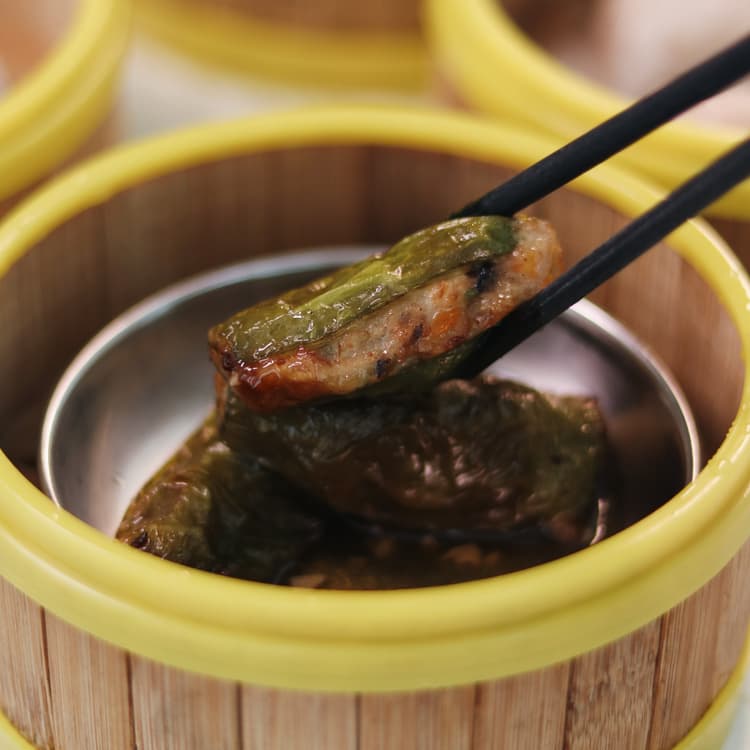 Steamed Stuffed Chili