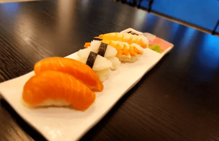 Sushi Mix for 1 (6 pcs)